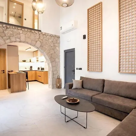 Kallithea Luxury -artemis-