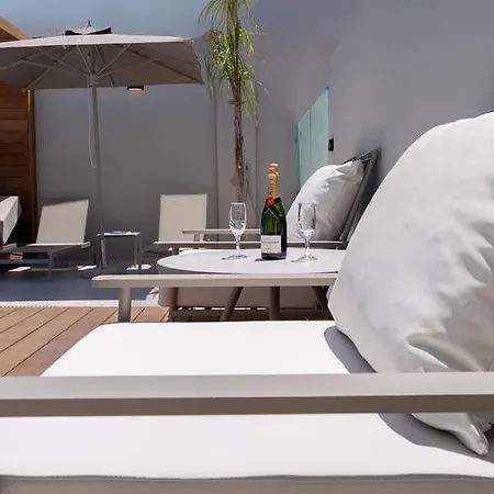 Kallithea Luxury -artemis-