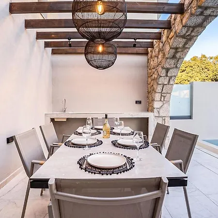 Kallithea Luxury -artemis- * Koskinou (Rhodes)
